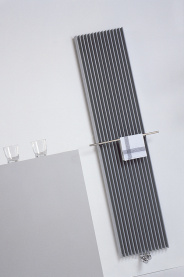 Дизайн-радиатор Jaga Iguana Aplano H180 L041 светло-серый в Волгограде 2